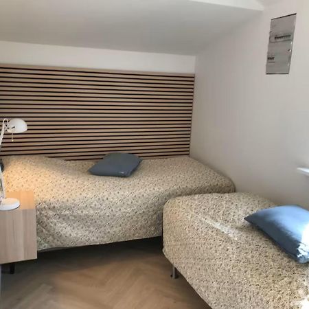 Eksklusiv Sommerhus Beliggende I Vandkanten Munkebo Exterior photo